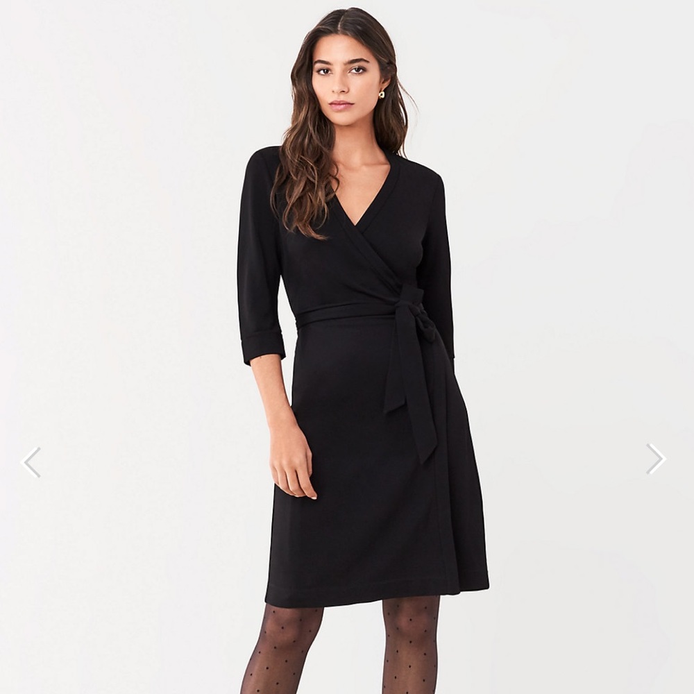 Diane Furstenberg wrap dress. Size 2 NEW WITH TAG